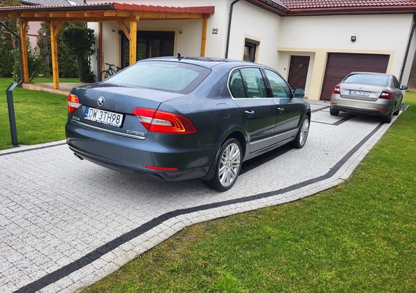 Skoda Superb cena 49900 przebieg: 167000, rok produkcji 2015 z Wrocław małe 67